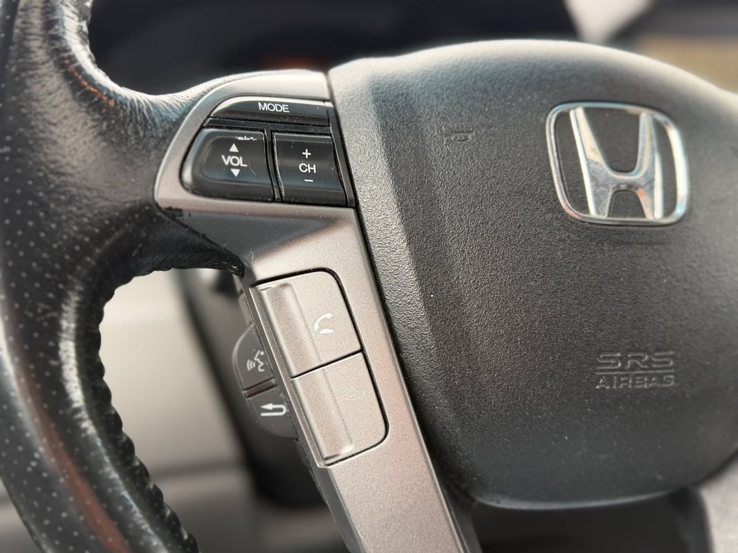 Used 2012 Honda Odyssey Touring Elite image 22