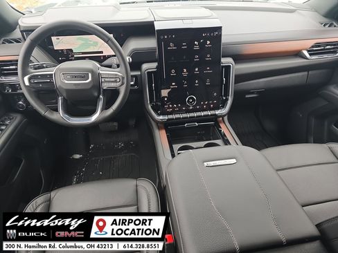 New 2026 GMC Yukon XL Denali w/ Sun & Power Step Package image 11