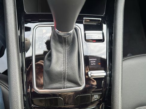 New 2026 Jeep Compass Latitude image 17