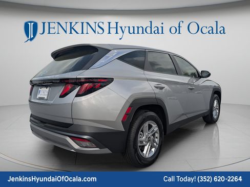 New 2026 Hyundai Tucson SE FWD image 3