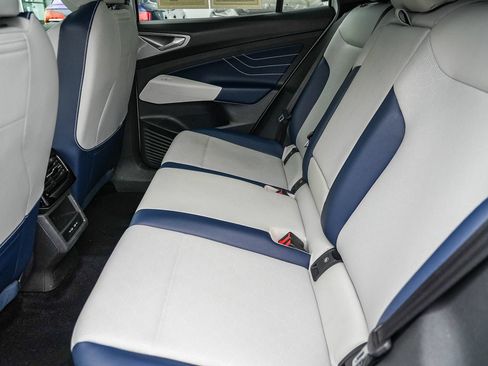 Used 2023 Volkswagen ID.4 S RWD image 18