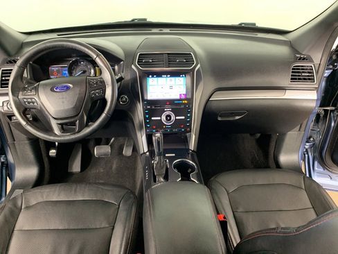 Used 2018 Ford Explorer Sport image 37