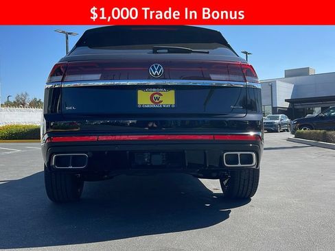 New 2026 Volkswagen Atlas Cross Sport SEL Premium R-Line AWD/4WD image 9