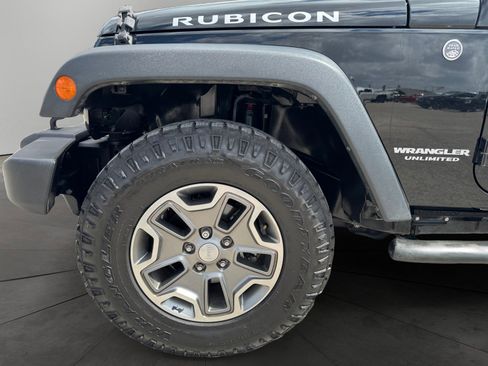 Used 2014 Jeep Wrangler Unlimited Rubicon w/ Connectivity Group image 14