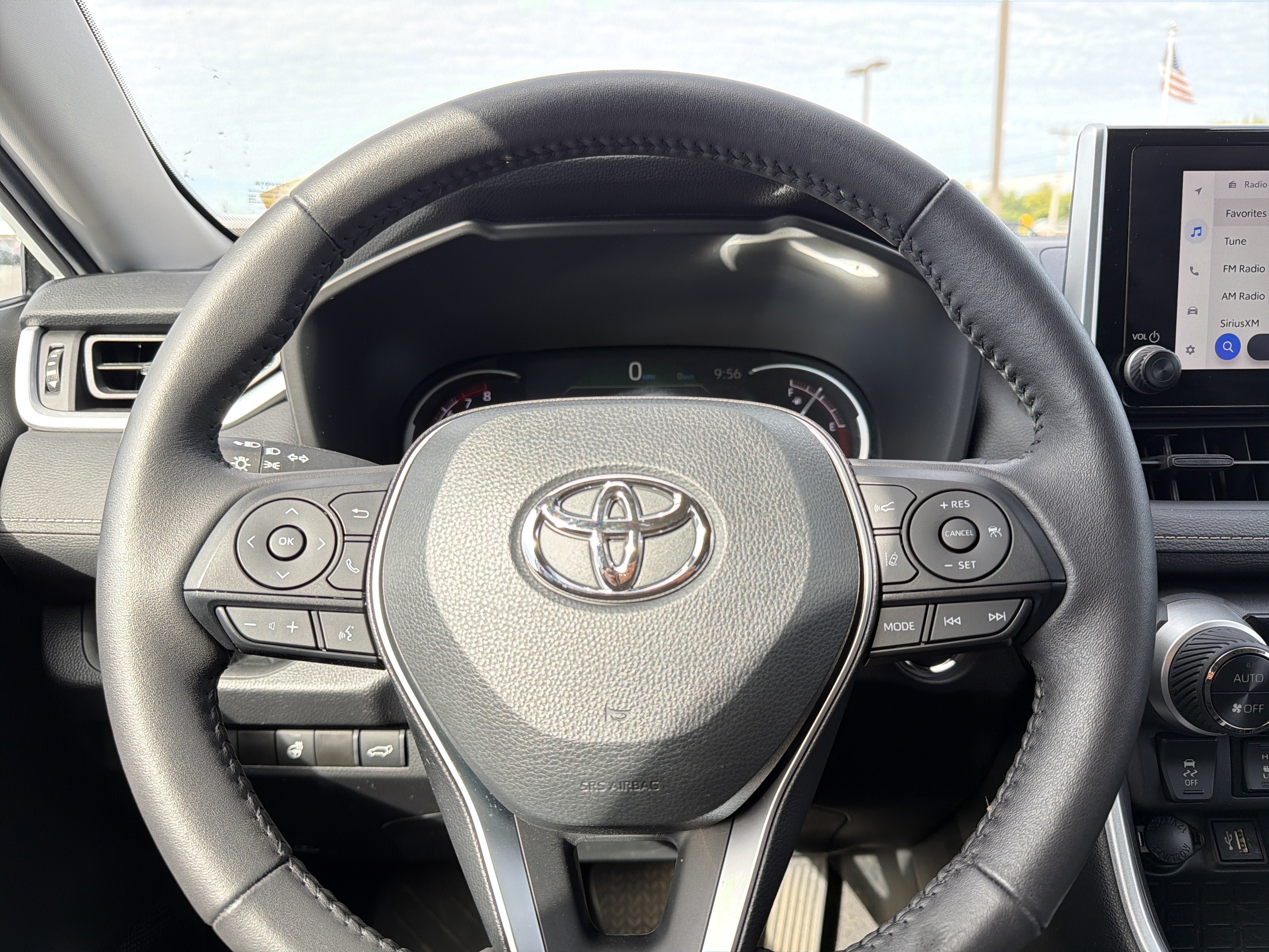 Used 2023 Toyota RAV4 XLE w/ Convenience Package AWD/4WD image 14