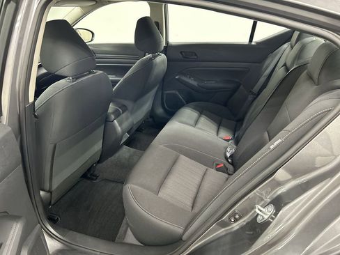 Used 2023 Nissan Altima 2.5 S FWD image 19