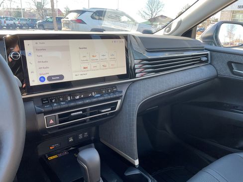 Used 2026 Toyota Camry XLE w/ Premium Plus Package image 24