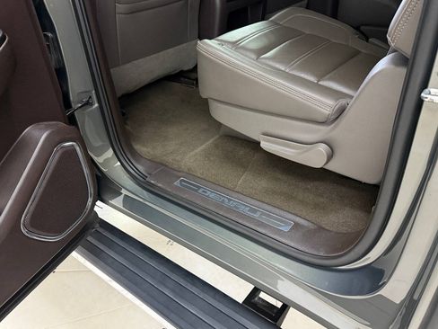 Used 2018 GMC Yukon XL Denali w/ Denali Ultimate Package AWD/4WD image 63