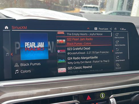 Certified 2022 BMW X5 xDrive40i w/ M Sport Package image 25