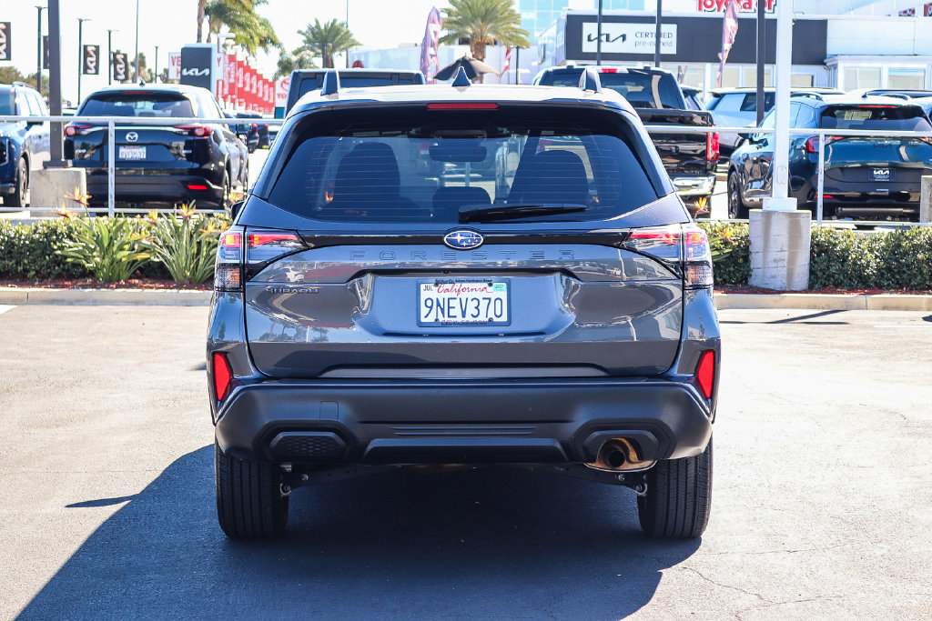 Certified 2025 Subaru Forester AWD/4WD image 6