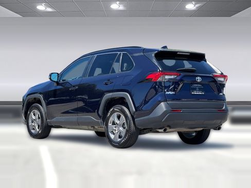 Used 2024 Toyota RAV4 XLE FWD image 3