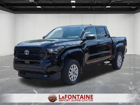 Certified 2024 Toyota Tacoma SR w/ SR Upgrade Package AWD/4WD image 1