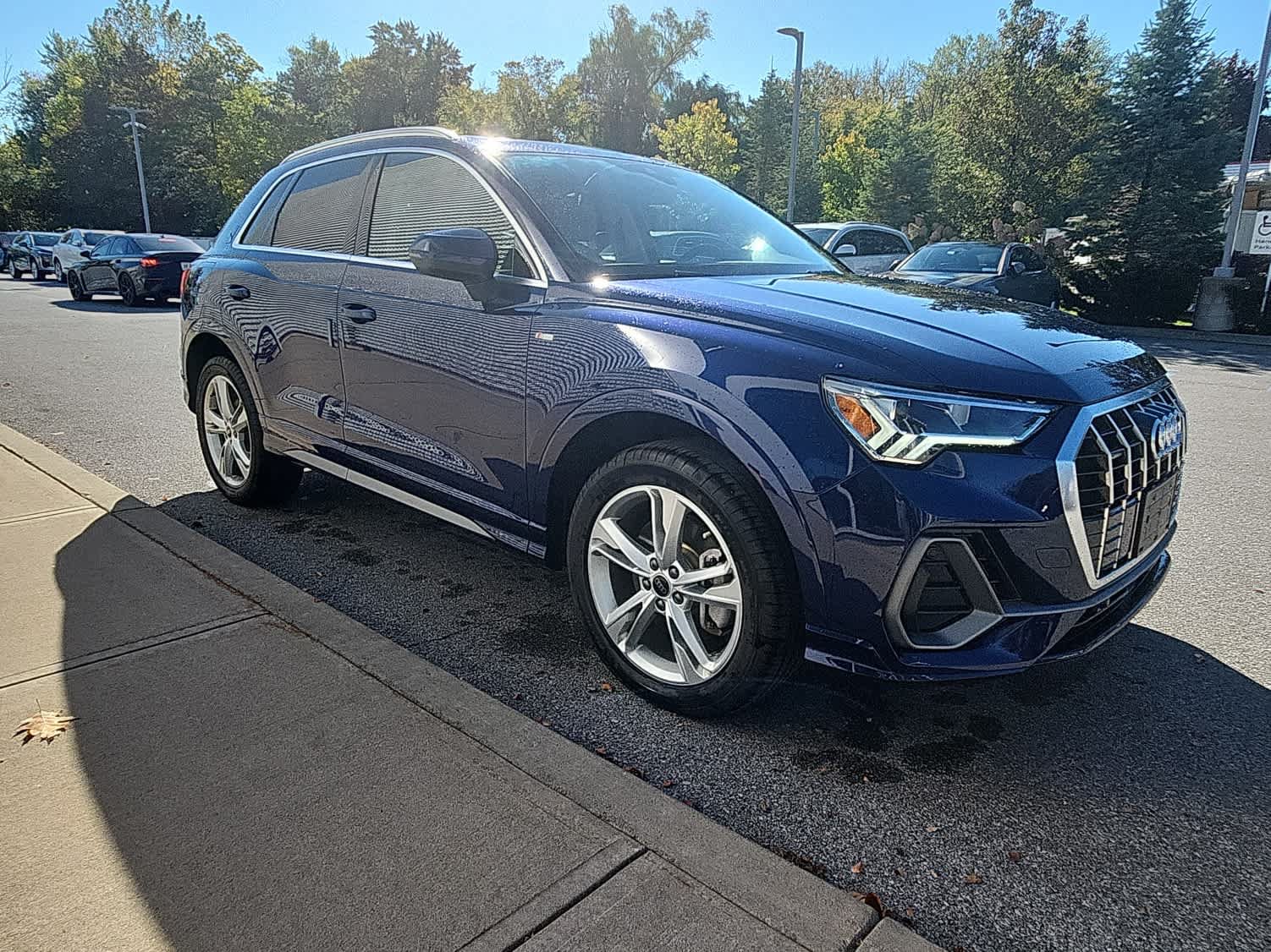 Used 2024 Audi Q3 2.0T Premium Plus AWD/4WD image 23