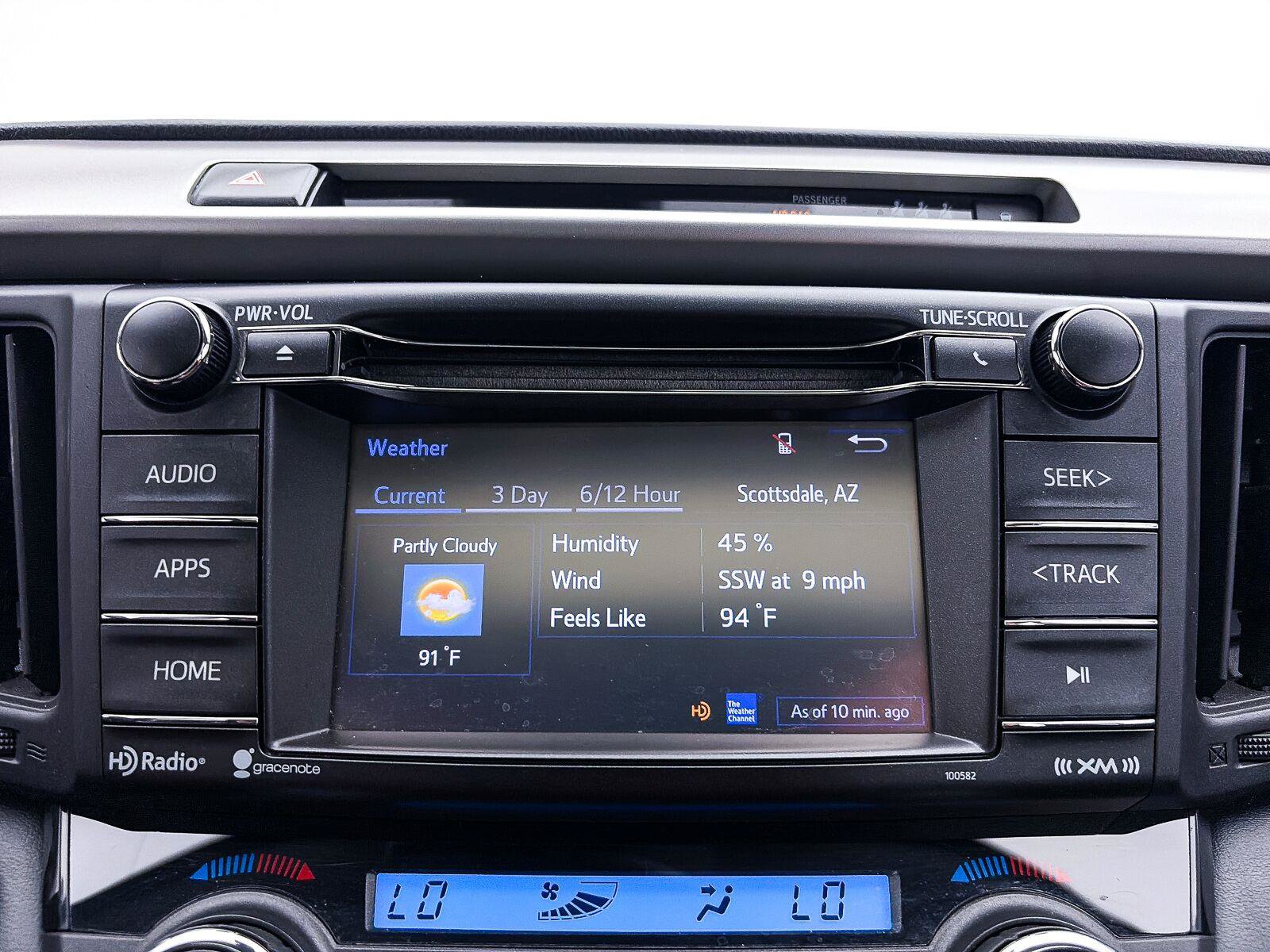 Used 2017 Toyota RAV4 XLE AWD/4WD image 8