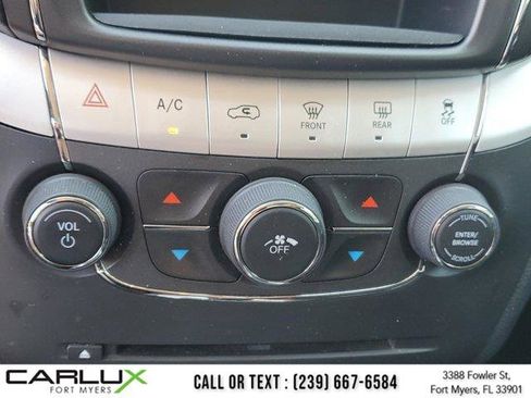 Used 2020 Dodge Journey SE w/ SE Popular Equipment Group image 30