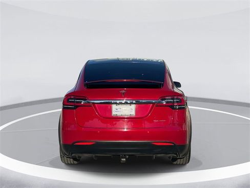 Used 2019 Tesla Model X Long Range image 5