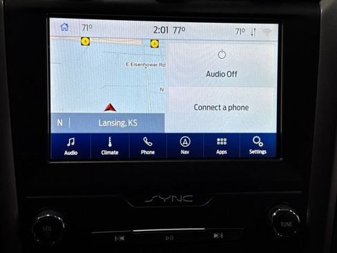 Used 2020 Ford Fusion SE FWD image 18