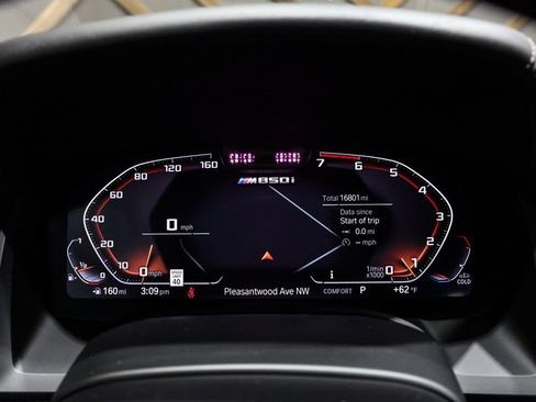 Used 2022 BMW M850i xDrive Coupe image 30