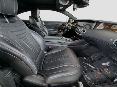 Used 2015 Mercedes-Benz S 550 4MATIC Coupe w/ Premium 1 Package image 27