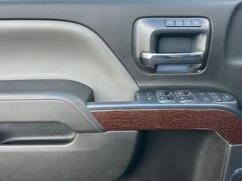 Used 2016 GMC Sierra 3500 SLT w/ Duramax Plus Package image 10