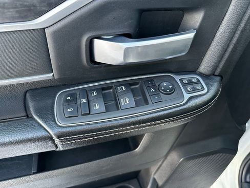 Used 2024 RAM 3500 Big Horn image 19