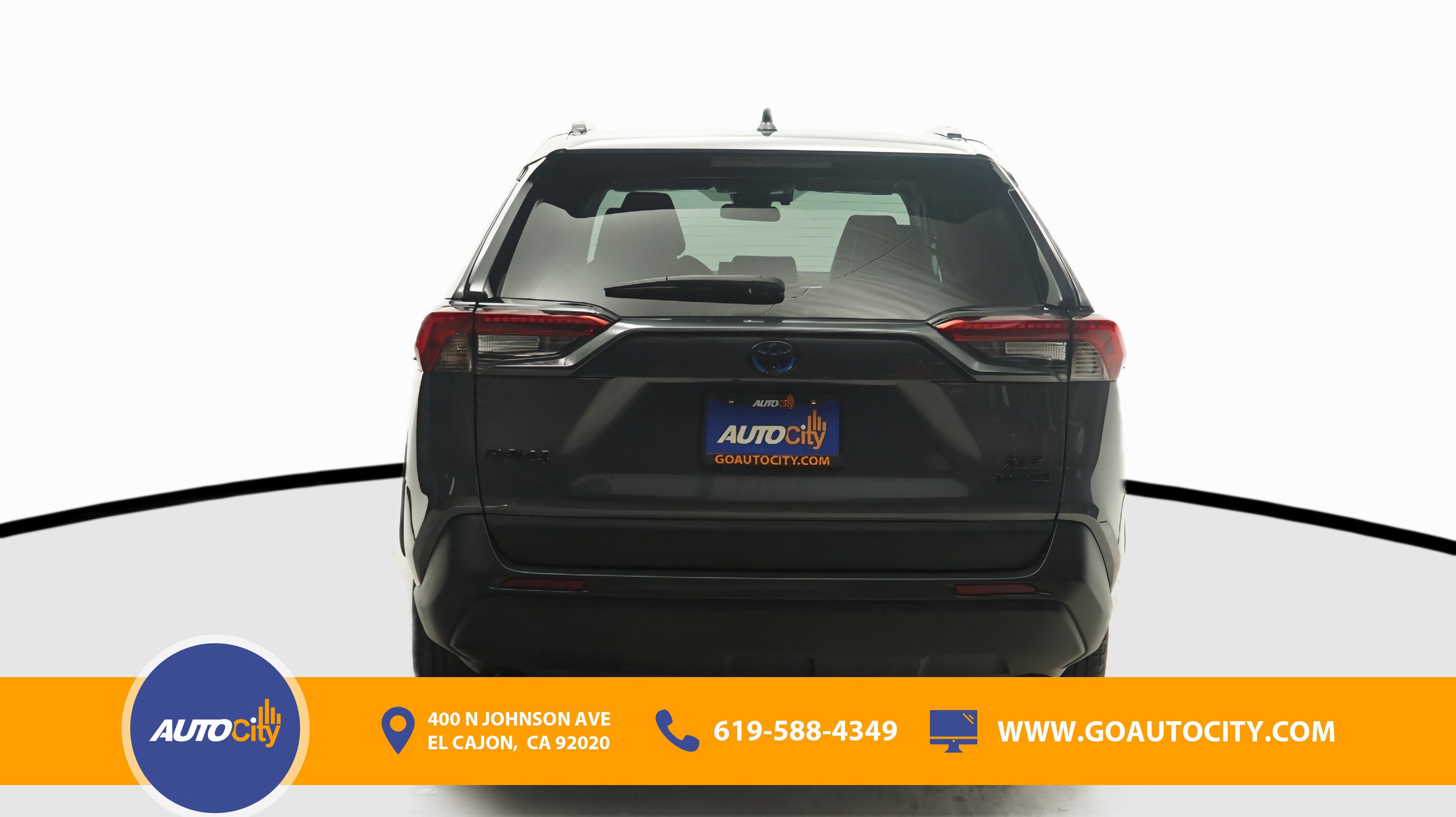 Used 2022 Toyota RAV4 XLE Premium AWD/4WD image 12
