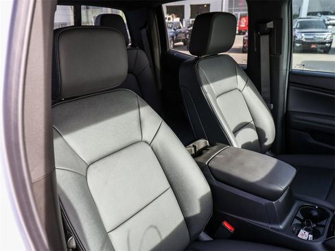 New 2026 Chevrolet Colorado LT w/ LT Convenience Package image 14