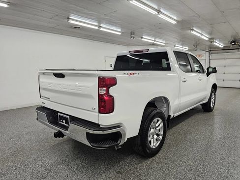 Used 2026 Chevrolet Silverado 1500 LT AWD/4WD image 4
