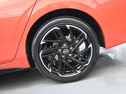 Used 2026 Nissan Sentra SR w/ Floor Mat Package FWD image 18