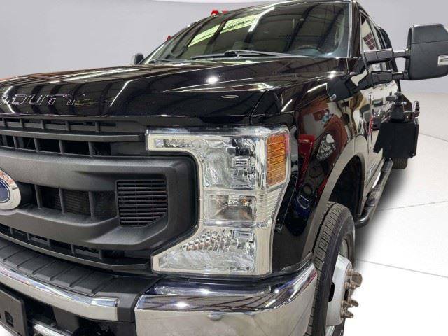 Used 2020 Ford F350 XL w/ Power Equipment Group AWD/4WD image 12