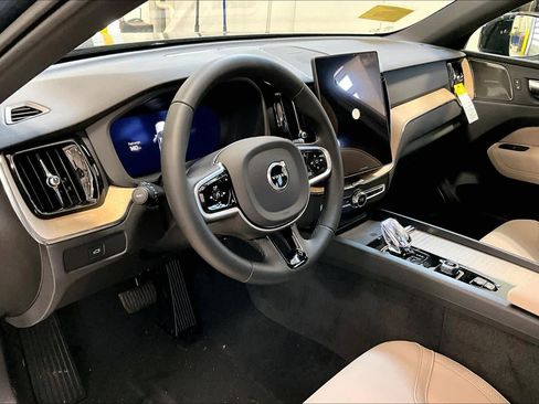 New 2026 Volvo XC60 B5 Plus w/ Protection Package Premier AWD/4WD image 9