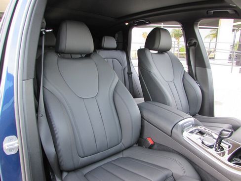 Used 2021 BMW X5 xDrive40i w/ Convenience Package AWD/4WD image 29
