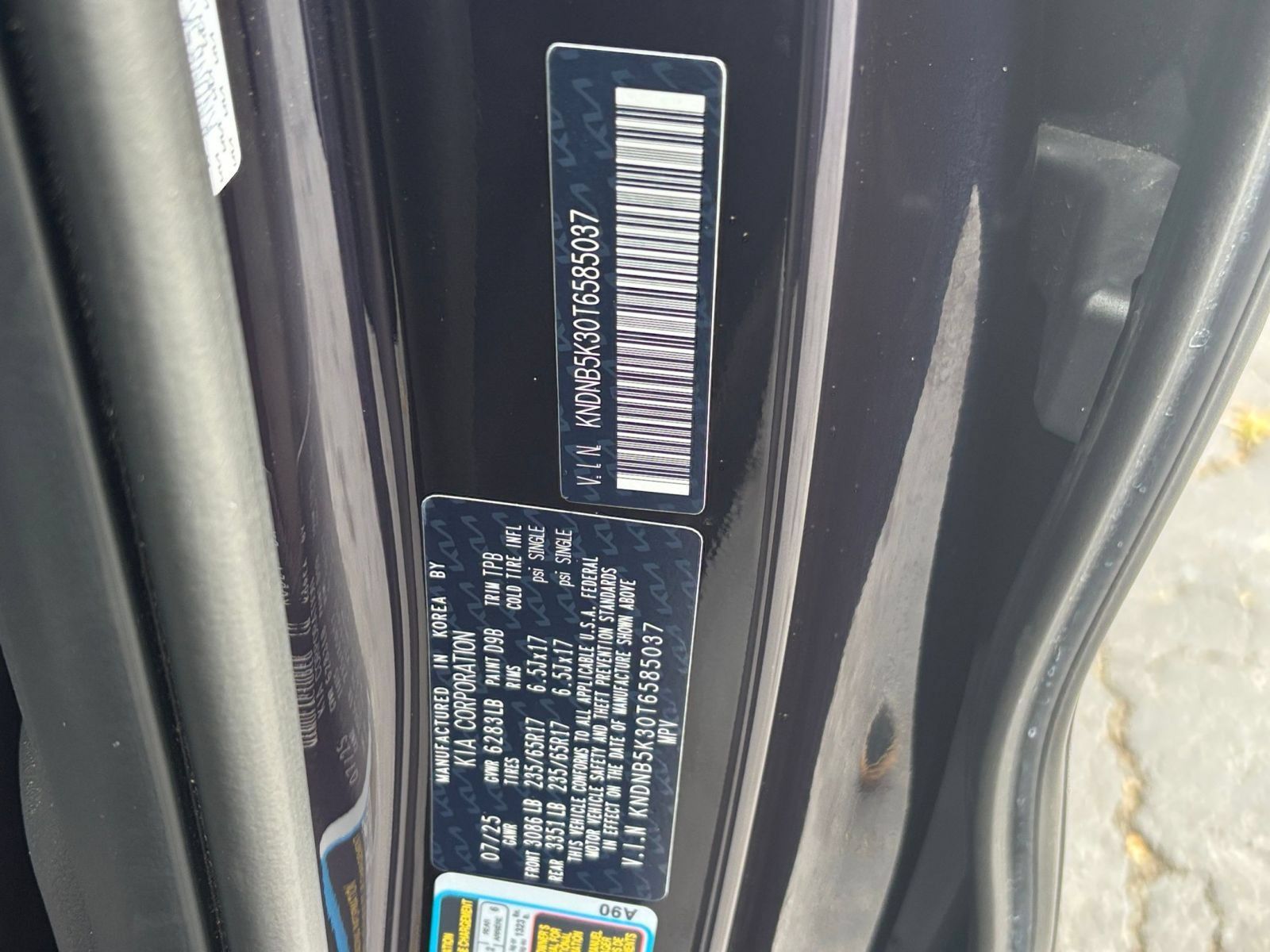 Used 2026 Kia Carnival FWD image 28