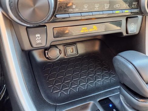 Used 2024 Toyota RAV4 LE image 11