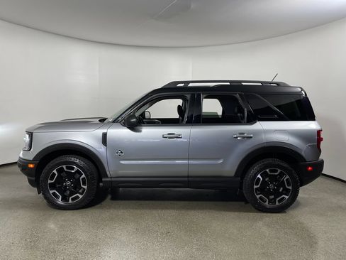 Used 2022 Ford Bronco Sport Outer Banks w/ Tech Package AWD/4WD image 6