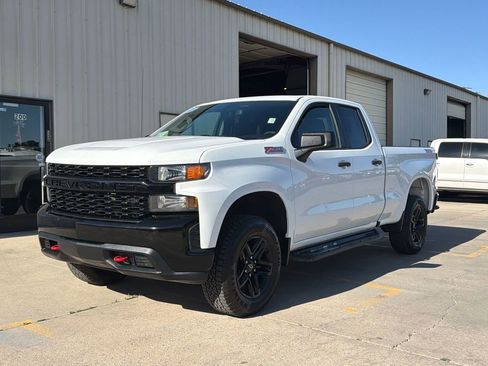 Used 2020 Chevrolet Silverado 1500 Custom Trail Boss AWD/4WD image 1