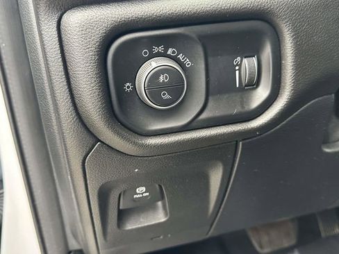 Used 2020 RAM 1500 Big Horn image 15