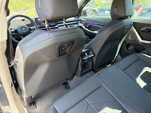 New 2026 BMW i5 M60 AWD/4WD image 19