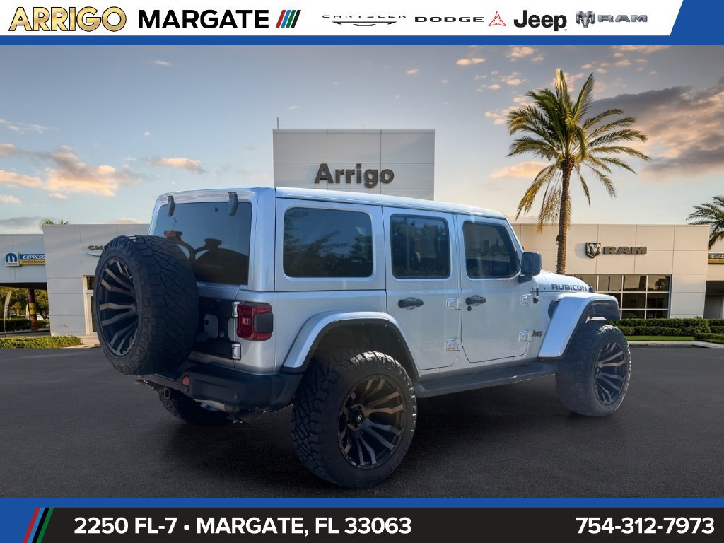 Used 2022 Jeep Wrangler Unlimited Rubicon AWD/4WD image 7