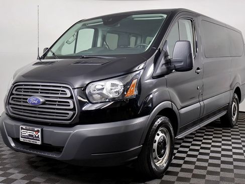 Used 2018 Ford Transit 150 XL RWD image 3
