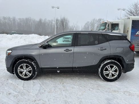 Used 2018 GMC Terrain SLE image 4