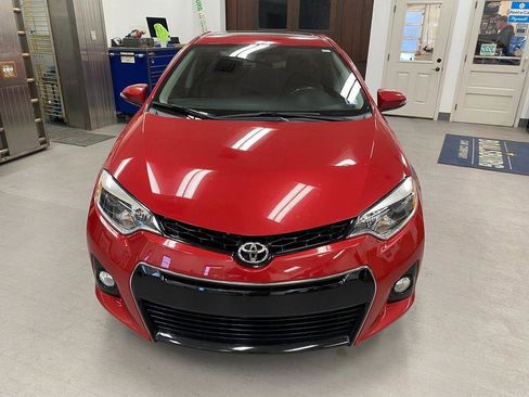 Used 2015 Toyota Corolla S image 2