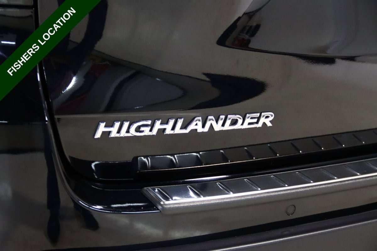 Used 2019 Toyota Highlander Limited AWD/4WD image 10