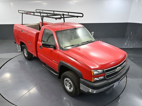 Used 2007 Chevrolet Silverado 3500 W/T image 46