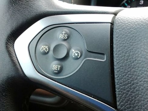 Used 2018 Chevrolet Silverado 1500 LTZ RWD image 15