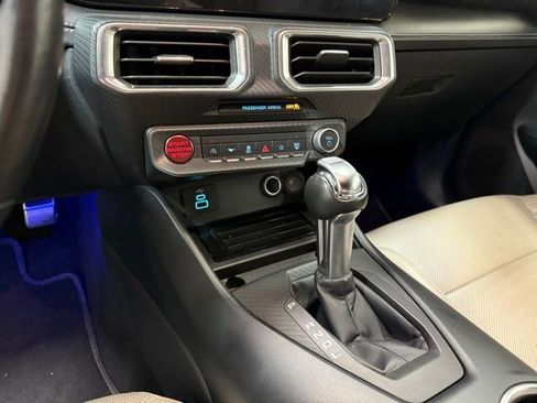 Used 2024 Ford Mustang Premium image 16