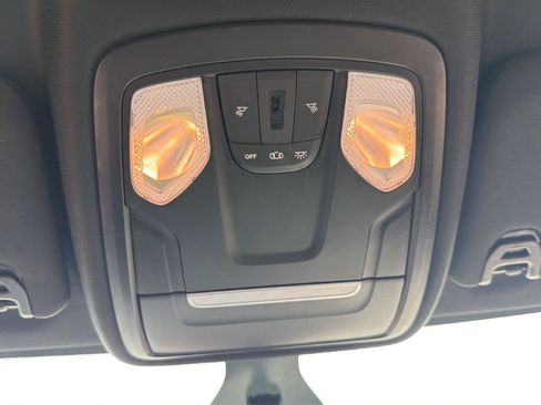 Used 2021 RAM 2500 Big Horn AWD/4WD image 18