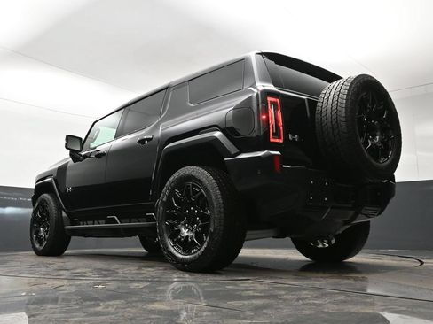 Used 2025 GMC Hummer EV 2X AWD/4WD image 25