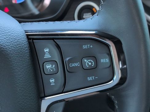 Used 2024 RAM 1500 Limited image 26