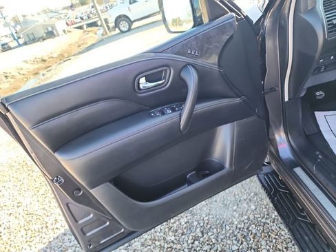 Used 2024 INFINITI QX80 Luxe AWD/4WD image 18